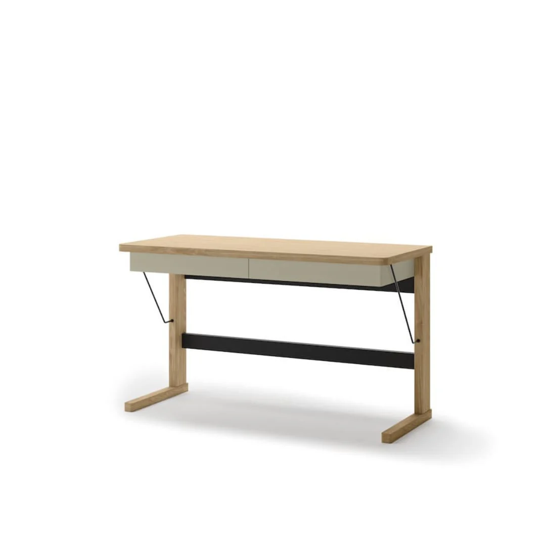 Ollie OL-06 Desk 131cm